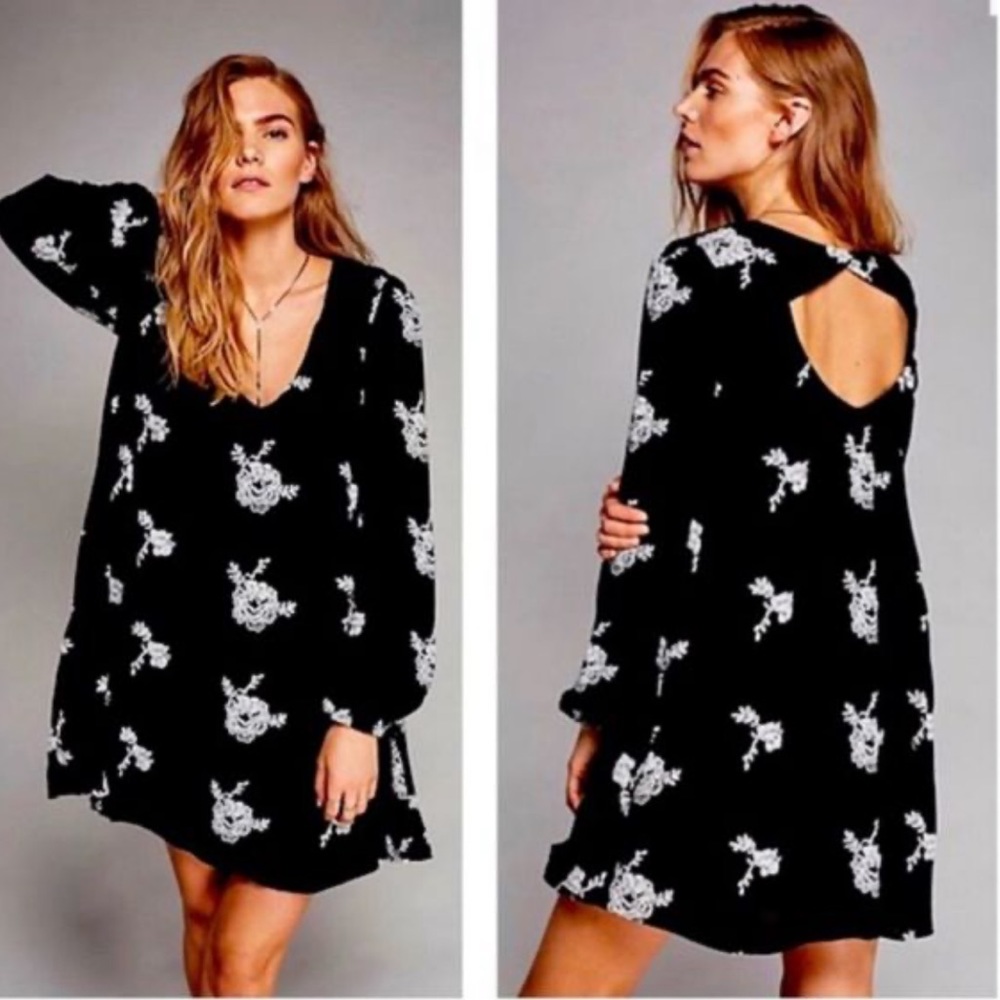 Free People black and white embroidered mini dress size Small